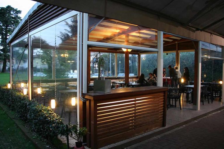 aperitivo esterno makika cafe giussano